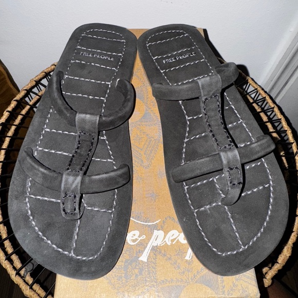 Free People Shoes - Free People Black Hadden Sandal Size 11